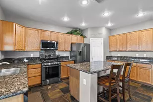 7009 Finale Ln, Hughson, CA 95326 - Photo 16