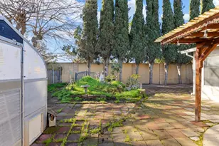 4928 Earlcort Cir, Sacramento, CA 95842 - Photo 36