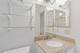 4928 Earlcort Cir, Sacramento, CA 95842 - Photo 28