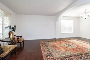 10380 Hite Cir, Elk Grove, CA 95757 - Photo 12