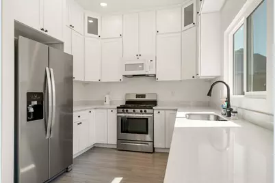 6035 Cheshire Way, Citrus Heights, CA 95610 - Photo 12