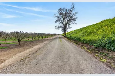 304 Silva Avenue, Marysville, CA 95901 - Photo 16