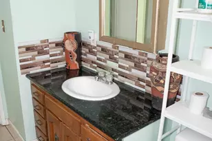 4633 Lippi Pkwy, Sacramento, CA 95823 - Photo 30