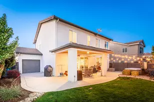 906 Landsdale Ct, El Dorado Hills, CA 95762 - Photo 42