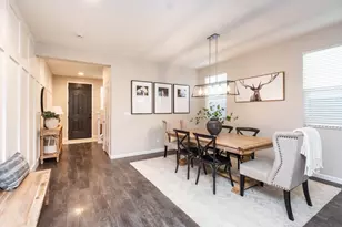 906 Landsdale Ct, El Dorado Hills, CA 95762 - Photo 10