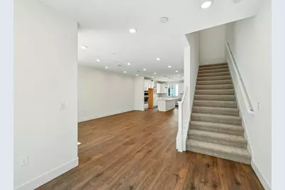 1810 Loft Walk, Sacramento, CA 95816 - Photo 22