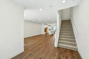 1810 Loft Walk, Sacramento, CA 95816 - Photo 22