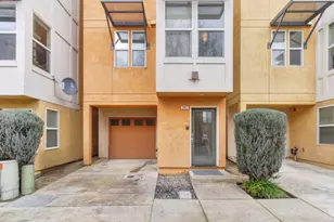 243 McDowell Ln, West Sacramento, CA 95605 - Photo 2