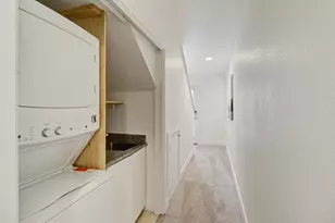 243 McDowell Ln, West Sacramento, CA 95605 - Photo 46