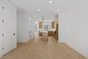 1808 Loft Walk, Sacramento, CA 95816 - Photo 20