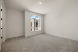 1808 Loft Walk, Sacramento, CA 95816 - Photo 32