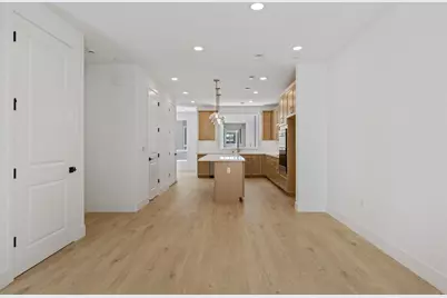 1808 Loft Walk, Sacramento, CA 95816 - Photo 20