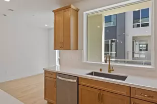 1808 Loft Walk, Sacramento, CA 95816 - Photo 30