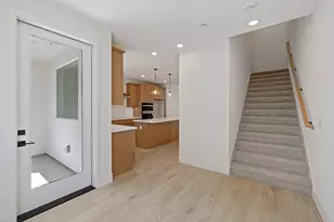 1808 Loft Walk, Sacramento, CA 95816 - Photo 30