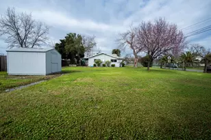 7137 34th St, North Highlands, CA 95660 - Photo 24