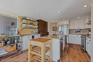 413 Orchard Ct, Auburn, CA 95603 - Photo 12