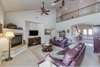 6125 Del Monte Court, Chowchilla, CA 93610 - Photo 8