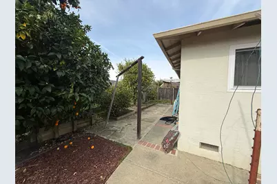 5585 Fernwood Drive, Newark, CA 94560 - Photo 32