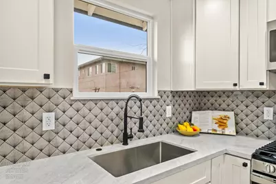 3224 12th Avenue, Sacramento, CA 95817 - Photo 16