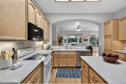 7971 Kelvedon Way, Sacramento, CA 95829 - Photo 20