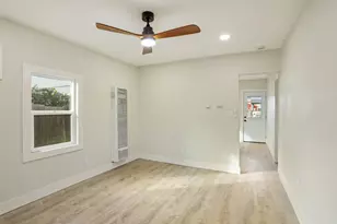 327 Hosmer Ave, Modesto, CA 95351 - Photo 24