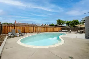181 Laguna Dr, Tracy, CA 95376 - Photo 4