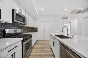 2431 Cleat Ln, Sacramento, CA 95818 - Photo 8