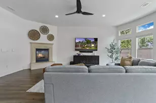 10928 St Moritz Cir, Stockton, CA 95209 - Photo 20