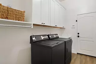 10928 St Moritz Cir, Stockton, CA 95209 - Photo 38