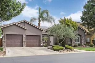 10928 St Moritz Cir, Stockton, CA 95209 - Photo 2