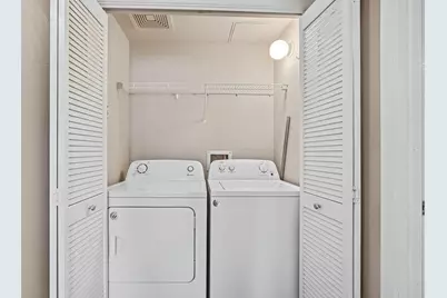 4200 E Commerce Way #1922, Sacramento, CA 95834 - Photo 12