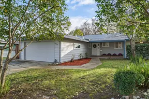 905 Oak Ridge Dr, Roseville, CA 95661 - Photo 2