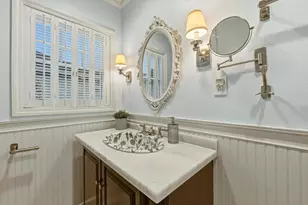 1058 Perkins Way, Sacramento, CA 95818 - Photo 20