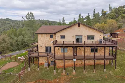 644 Crestview, Murphys, CA 95247 - Photo 2