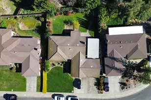 6815 Antigua Way, Sacramento, CA 95831 - Photo 2