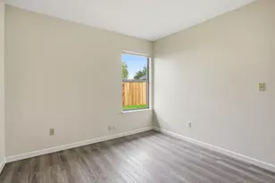 8185 Essen Way, Sacramento, CA 95823 - Photo 36