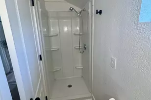 511 Burkett Ave, Stockton, CA 95205 - Photo 22