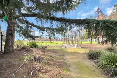 5420 E Jahant, Galt, CA 95632 - Photo 70