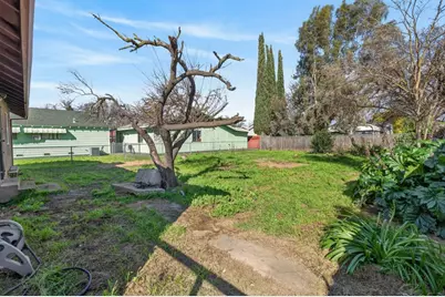 840 S Gertrude Avenue, Stockton, CA 95215 - Photo 26