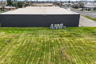 1505 W 18th St, Merced, CA 95340 - Photo 22