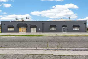 1505 W 18th St, Merced, CA 95340 - Photo 38