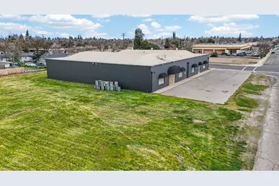 1505 W 18th Street, Merced, CA 95340 - Photo 24