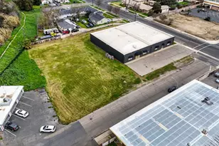 1505 W 18th St, Merced, CA 95340 - Photo 6