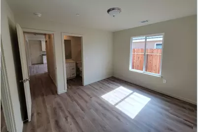 471 E Alameda Street, Manteca, CA 95336 - Photo 8