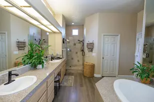 404 Solmar Ct, Oakdale, CA 95361 - Photo 32