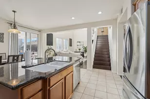 8525 Hawley Way, Elk Grove, CA 95624 - Photo 14