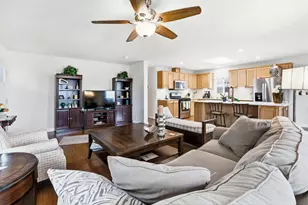 Golden Eye Ln, Citrus Heights, CA 95621 - Photo 4