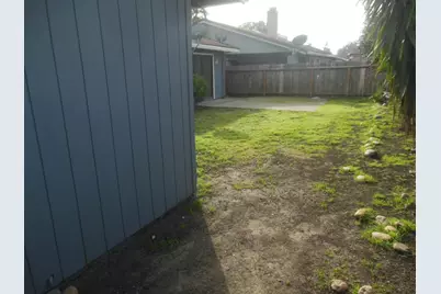 2446 Golden Bear Circle, Stockton, CA 95209 - Photo 18