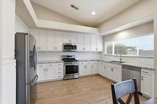 5449 Medallion Ct, Riverbank, CA 95367 - Photo 8