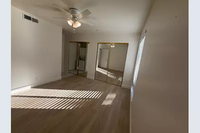 6241 Riverside Boulevard #112, Sacramento, CA 95831 - Photo 12